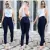 Calça Jeans Feminina Azul Marinho Azul Carbono Tradicional com Lycra Levanta o Bumbum Rasgado no Joelho na internet