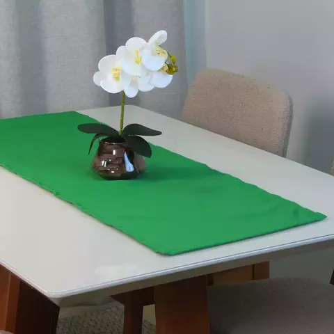 Caminho Trilho de Mesa Basic Verde 1 Peça 1,30m x 40cm 100% Poliéster Tecido Oxford