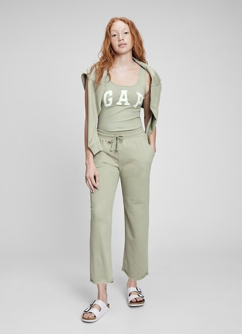 Regata feminina canelada logo GAP