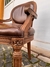 Sillón de sala en cuero marrón