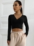 Imagem do Cropped com decote V