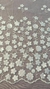 Tule bordados margarida 3D na cor Off white