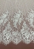 Renda Chantilly Com Listras Off White