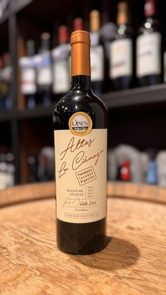 Vino Altos La Ciénaga blend de añadas 2022 Tucumán 750ML
