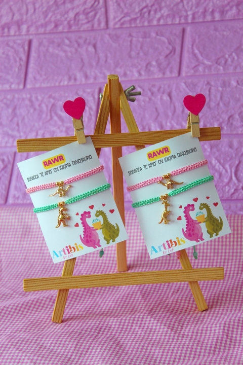 Pulseras “Dino Amor”