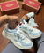 Vans Ultrarange na internet