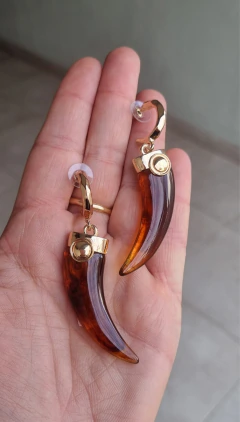 Aros Brown