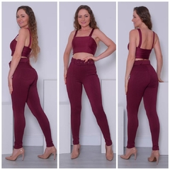 Calça com cinto New Chanel