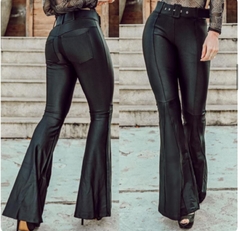 Calça Flare