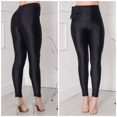Calça Prada com detalhe