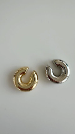 Ear Cuff dorado - comprar online
