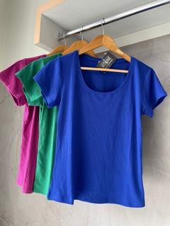 BLUSA LINHA BASIC CANELADA - loja online