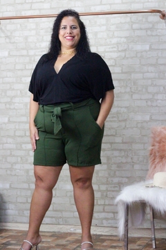 SHORTS VERDE MILITAR
