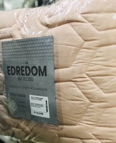 Edredom Queen Rosê na internet