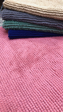 Tapete Bolinha G Cores Antiderrapante 0.50X0.70 - Irmãs Têxtil
