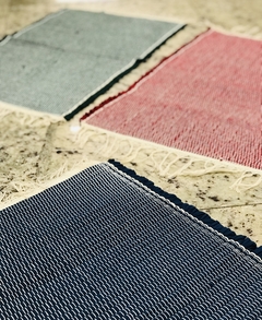 Tapete Tambaú Vermelho 0.64 X 0.41 na internet