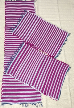 Jogo de Passadeira Malha- Rosa com Branco - comprar online