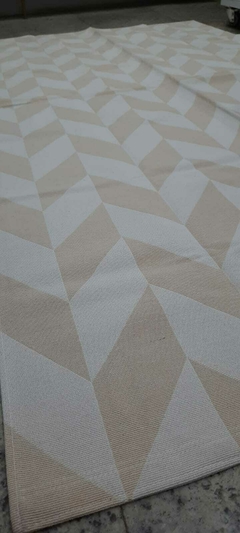 Tapete Sala Geométrico Antiderrapante 1,32m X 2,50m - Irmãs Têxtil