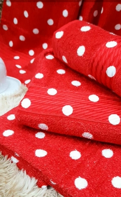 Kit Toalha de Banho Coração ou Poá + Toalha Rosto Coração ou Poá Döhler - Irmãs Têxtil