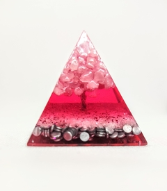 Orgonite Pirâmide árvore Pequena (cores variadas) - comprar online