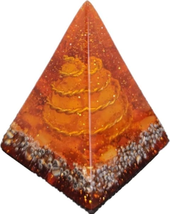 Orgonite Pirâmide Laranja (Prosperidade e Coragem) na internet