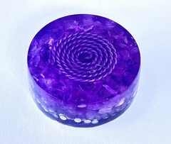 Orgonite com espiral em cores variadas