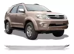 Friso Cromado Grade Dianteira Hilux Sw4 2005 2006 2007 2008