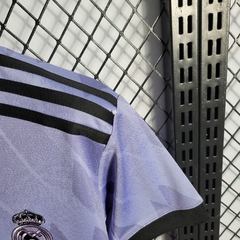 Imagem do Real Madrid 22/23 Feminina | II camisa