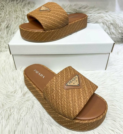 Chinelo Prada Plataforma Marrom - comprar online