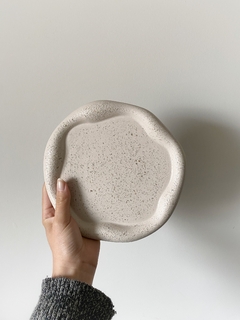 BANDEJA REDONDA ORGÂNICA - loja online