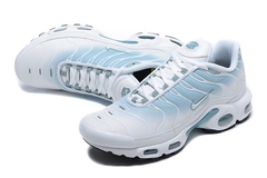 Tenis Nike Air Max Plus Tn - Branco e Azul - comprar online