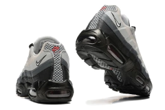 Tenis Nike Air Max 95 - Cinza e Preto - Bunny