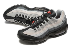 Tenis Nike Air Max 95 - Cinza e Preto - loja online