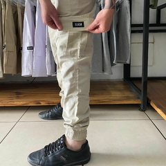 Calça Cargo Jogger Elven - Areia na internet