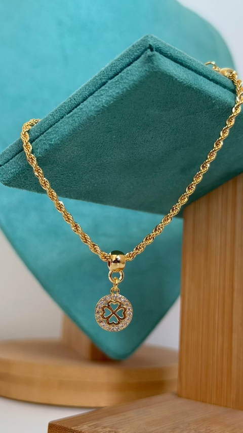Pulseira Cordão Baiano Trevo Cravejado Dourada