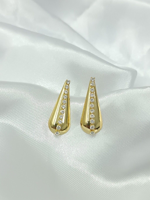 Brinco Gota Finne Dourado