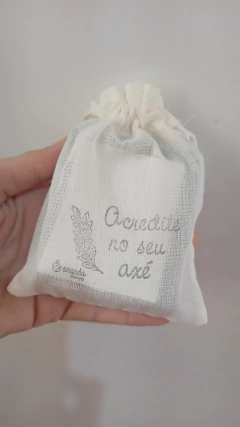 Sabonete natural Arruda e Sal Preto (Abre Caminho) - Ananda.Therapy