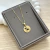 Colar Personalizado com Pingente M Redondo - Semijoia Ouro 18k - comprar online
