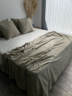 Pie de cama Jamila - comprar online