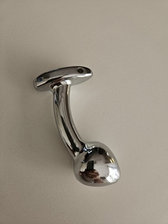 Plug anal metalico curvado Small en internet