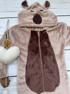 Pijama Capibara Polar Soft