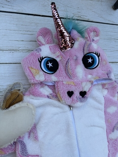 Imagen de Pijama Unicornio. Brilla en la oscuridad