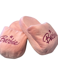 Pantuflones de personajes para chicos y grandes!