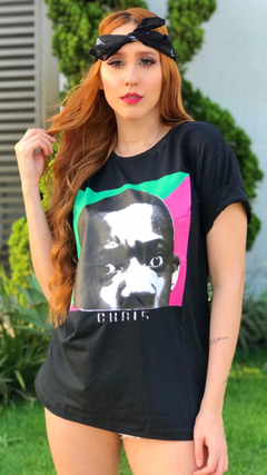 Camisa Chris na internet