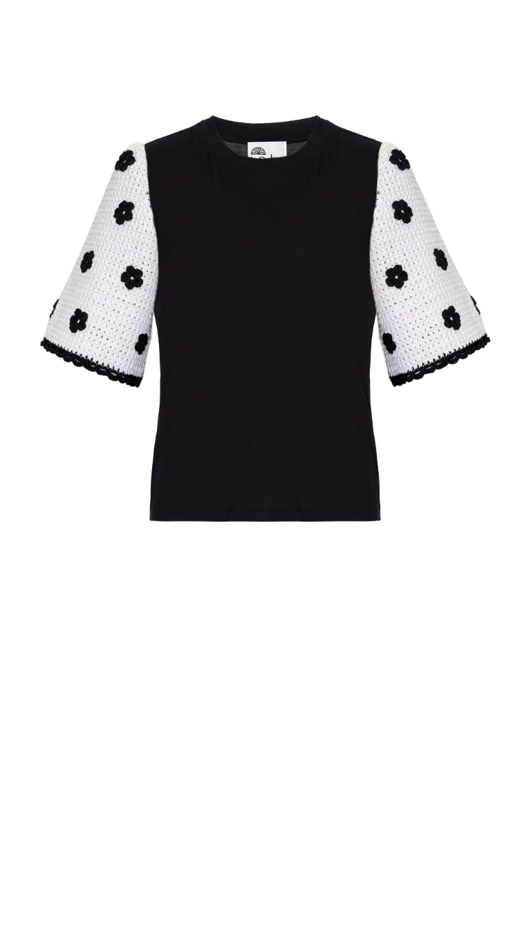 T-shirt Nonna Catarina Preta com Mangas Cru e Preto