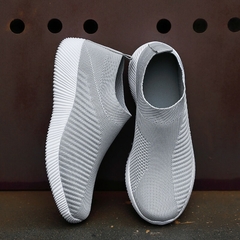 Sapatos estilo malha na internet