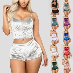Imagem do Conjunto de pijama feminino estampado de seda com decote em V