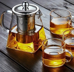 Tetera de vidrio con infusor en internet