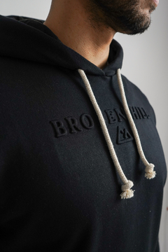 BUZO FRISADO "GOFF" NEGRO - comprar online