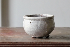 Image of POT: CAT126